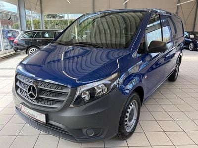 Gebraucht Mercedes Vito 163 PS (119 kW) 2018 Blau Van