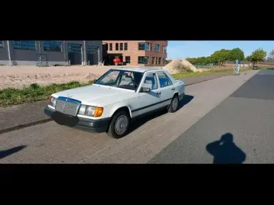Gebraucht Mercedes 250 90 PS (66 kW) 1985 Limousine