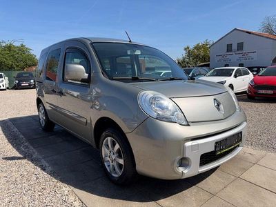 Usata Renault Kangoo Privilege 106 CV (77 kW) 2009 Beige Berlina