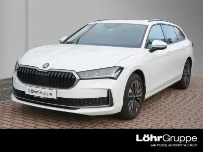 Brugt Skoda Superb Selection 150 HK (110 kW) 2025 Hvid Stationcar
