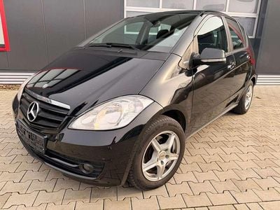Kosmosschwarz metalliclack Gebraucht 2012 Mercedes A160 Kleinwagen | 2.999 €
