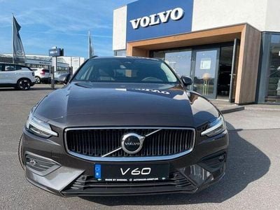 Usata Volvo V60 Core 197 CV (144 kW) 2024 Grigio Station wagon
