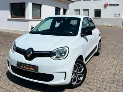 Gebraucht Renault Twingo Equilibre 65 PS (47 kW) 2023 Weiß Kleinwagen