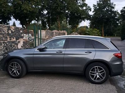 gebraucht Mercedes GLC220 d 4 MATIC AMG line