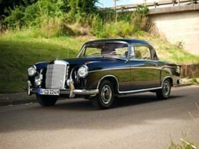 Gebraucht Mercedes 220 106 PS (77 kW) 1957 Schwarz Coupé