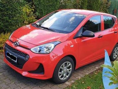 gebraucht Hyundai i10 1.0 Select Automatik Select 14.960km 08/2019