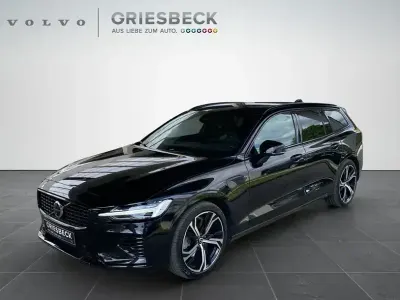 Gebraucht Volvo V60 Plus 455 PS (334 kW) 2024 Schwarz Kombi