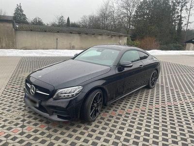 Gebraucht Mercedes C200 AMG 184 PS (135 kW) 2022 Schwarz Coupé