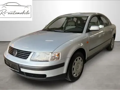 Gebraucht VW Passat 125 PS (91 kW) 1997 Silber Limousine