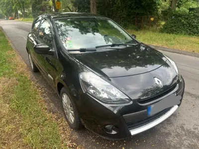 Gebraucht Renault Clio 79 PS (58 kW) 2009 Schwarz Kleinwagen