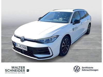 Second-hand VW Passat R-line 150 CP (110 kW) 2025 Alb Break