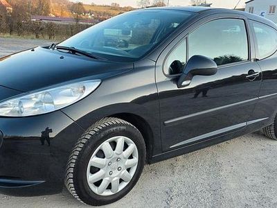 Gebraucht Peugeot 207 Filou 95 PS (69 kW) 2009 Schwarz Limousine