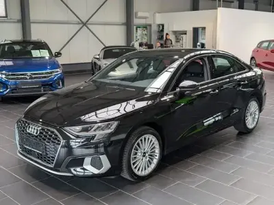 Gebraucht Audi A3 Advanced 150 PS (110 kW) 2023 Schwarz Limousine