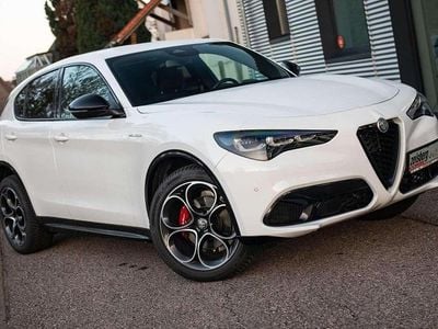 Weiß Gebraucht 2024 Alfa Romeo Stelvio Veloce SUV | 38.900 € (Fairer Preis)