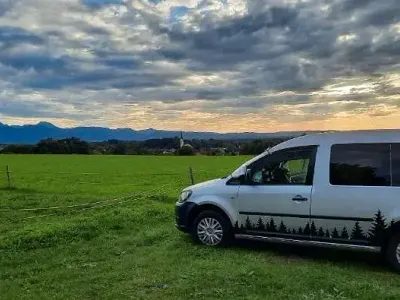 Gebraucht VW Caddy 75 PS (55 kW) 2010 Silber Van / Kleinbus