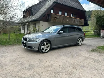Usata BMW 318 143 CV (105 kW) 2012 Grigio Station wagon
