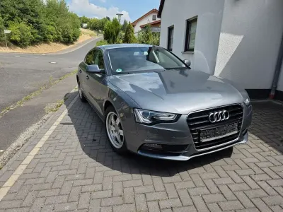 Gebraucht Audi A5 Sportback 230 PS (169 kW) 2014 Grau Kleinwagen