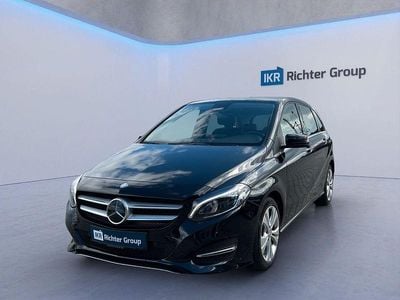 Gebraucht Mercedes B180 Urban 122 PS (89 kW) 2016 Schwarz Van / Kleinbus