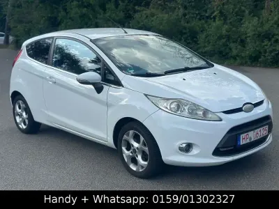 Gebraucht Ford Fiesta Titanium 82 PS (60 kW) 2009 Weiß Kleinwagen