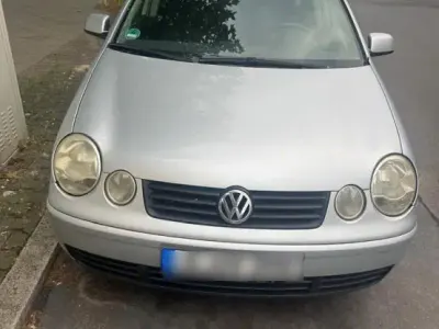 Gebraucht VW Polo 75 PS (55 kW) 2002 Silber Kleinwagen