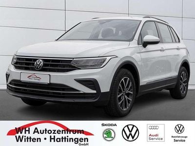 Gebraucht VW Tiguan Life 150 PS (110 kW) 2022 Pure white SUV