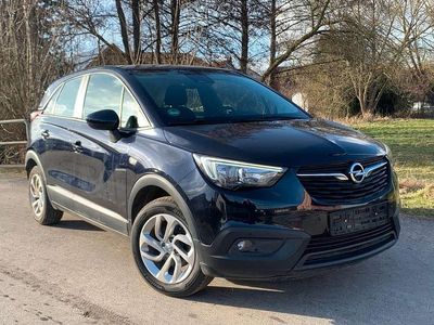 Gebraucht Opel Crossland X 110 PS (80 kW) 2018 Tiefsee blau SUV