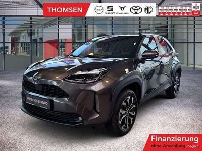 Grau Neu 2025 Toyota Yaris Cross SUV | 27.485 € (Guter Preis)