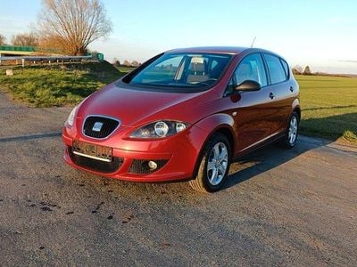 Gebraucht Seat Altea Reference 102 PS (75 kW) 2006 Rot Van / Kleinbus