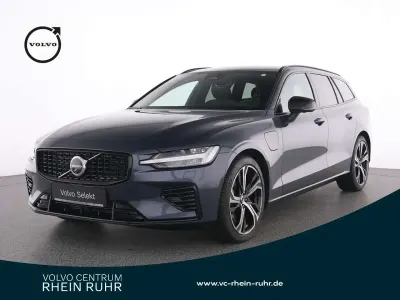 Gebraucht Volvo V60 Plus 349 PS (256 kW) 2025 Denim blue / metallic Kombi