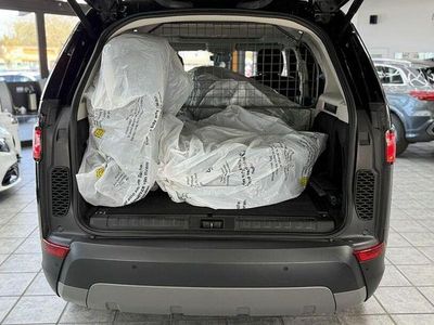 Second-hand Land Rover Discovery 5 SE 306 CP (225 kW) 2018 Negru SUV