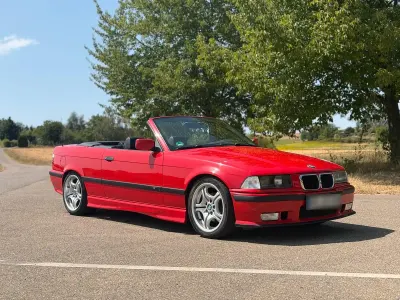 Gebraucht BMW 325 M Sport 191 PS (140 kW) 1993 Rot Cabrio