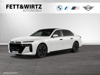 Gebraucht BMW i7 M Sport 334 kW (455 PS) 2023 Mineralweiß metallic Limousine