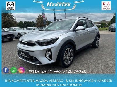 Neu Kia Stonic Spirit 101 PS (74 kW) 2025 Silber SUV