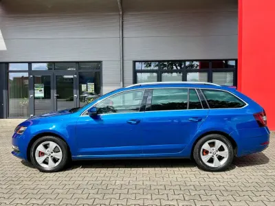 Gebraucht Skoda Octavia Style 190 PS (139 kW) 2019 Blau Kombi