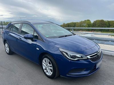 gebraucht Opel Astra Sports nur 58.000 km.