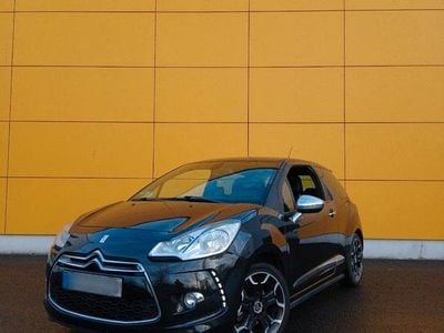 Schwarz Gebraucht 2011 Citroën DS3 Sport Chic Kleinwagen | 3.500 € (Superpreis)