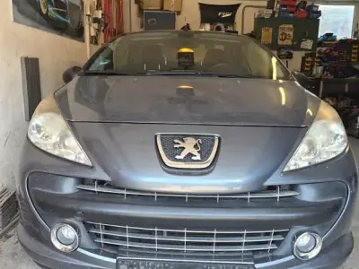 Gebraucht Peugeot 207 CC Sport 120 PS (88 kW) 2008 Grau Cabrio