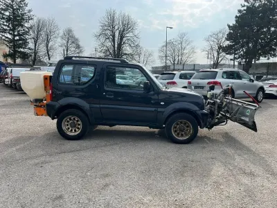 Gebraucht Suzuki Jimny Ranger 86 PS (63 kW) 2013 Schwarz SUV