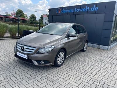 Mercedes B200