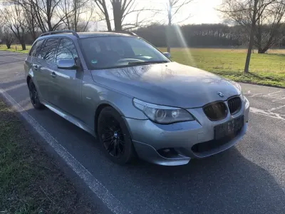 Gebraucht BMW 530 M Sport 258 PS (189 kW) 2005 Grau Kombi