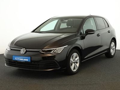 Gebraucht VW Golf Life 150 PS (110 kW) 2023 Deep black perleffekt SUV