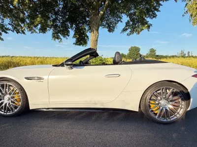 Gebraucht Mercedes SL43 AMG AMG 381 PS (280 kW) 2023 Weiß Cabrio