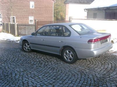 Gebraucht Subaru Legacy 116 PS (85 kW) 1998 Andere farbe metallic Limousine
