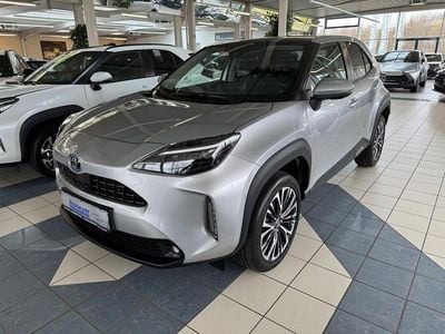 Usata Toyota Yaris Cross Elegant 116 CV (85 kW) 2021 Argento SUV