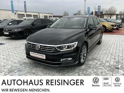 Gebraucht VW Passat R-line 272 PS (200 kW) 2019 Deep black perleffekt Kombi