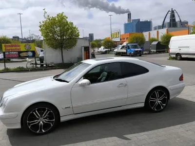 Gebraucht Mercedes CLK200 163 PS (119 kW) 2000 Weiß Coupé