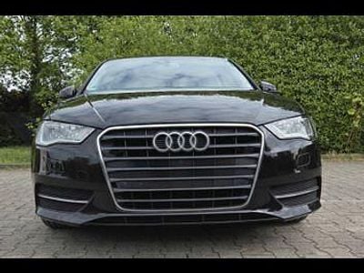Gebraucht Audi A3 Attraction 110 PS (80 kW) 2015 Schwarz Limousine