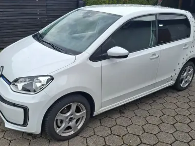 Gebraucht VW e-up! United 61 kW (83 PS) 2020 Weiß Kleinwagen