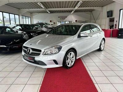 Usata Mercedes A180 Urban 122 CV (89 kW) 2018 Argento Berlina
