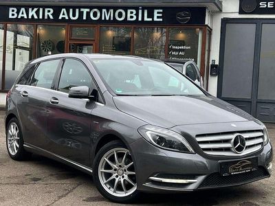 Gebraucht Mercedes B180 AMG Edition 1 122 PS (89 kW) 2011 Grau Van / Kleinbus